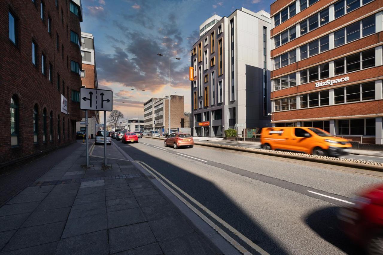 Hotel Easyhotel Cardiff